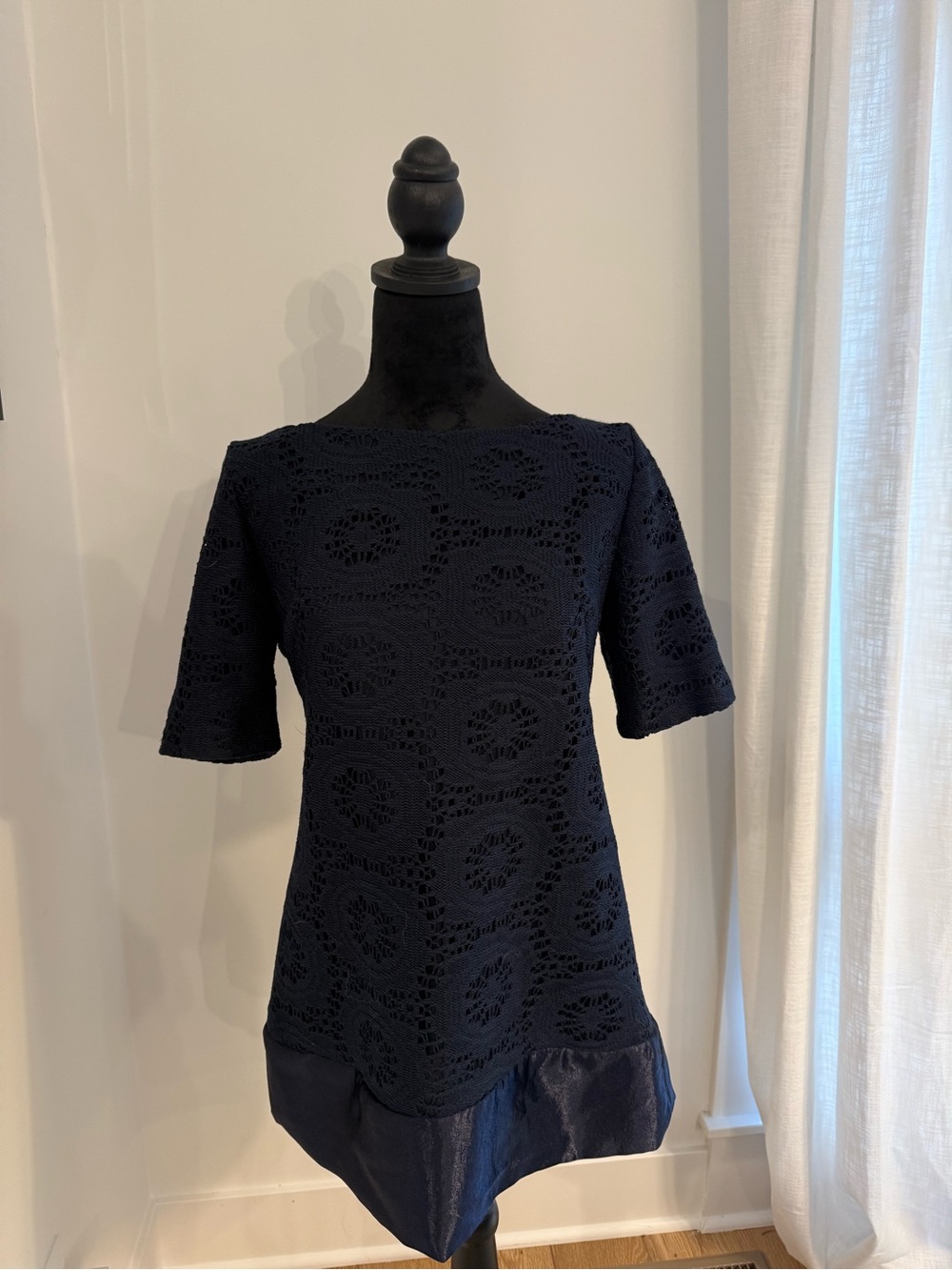 Jessica H Navy Blue Crochet Lace Shift Dress Size 10P Petite